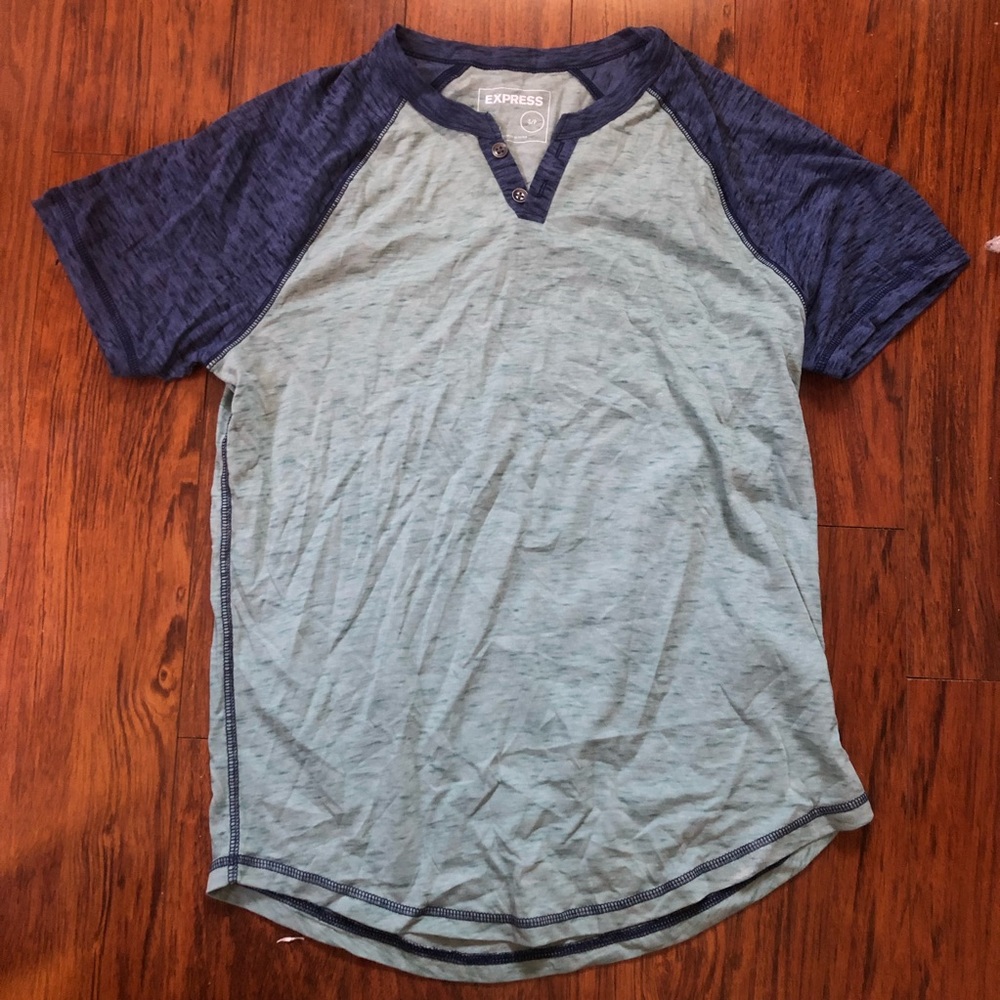 Small Express Tee